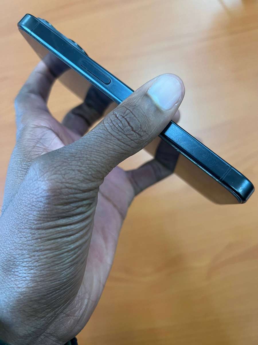 IPhone 15 pro, 128gb, BH 93