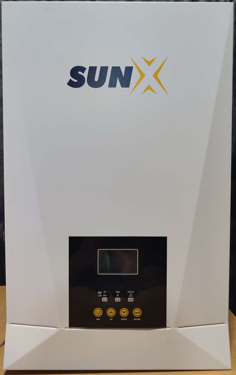 SUNPAX 5.5KW Solar Inverter - Please See Description / For Spares or Repair