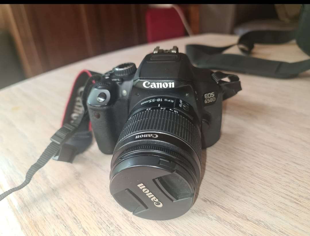 Canon 650D Camera
