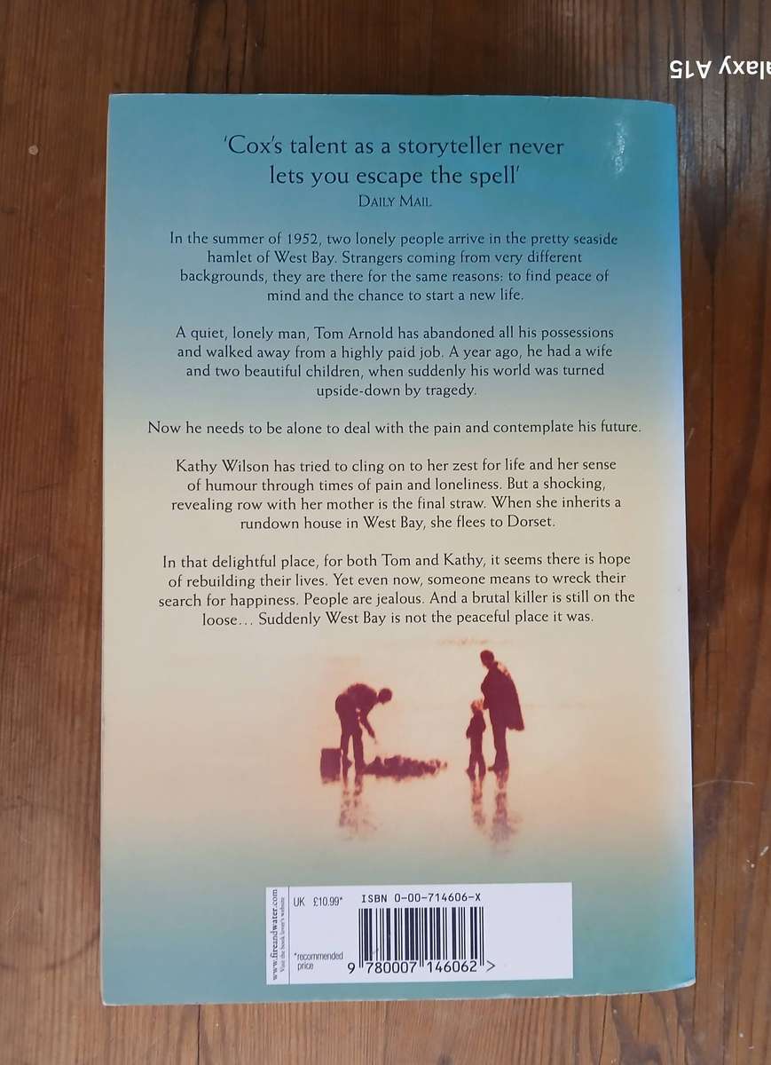 Josephine Cox - The beachcomber