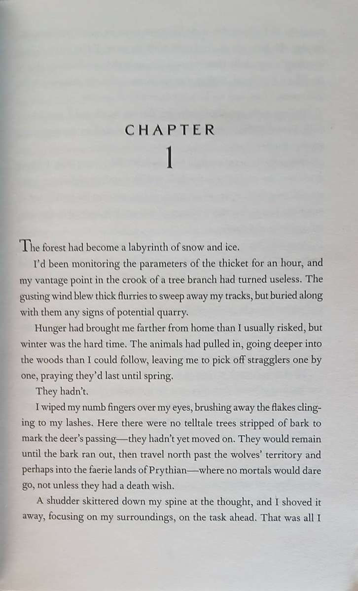 A Court of Thorns and Roses  - Sarah J. Maas