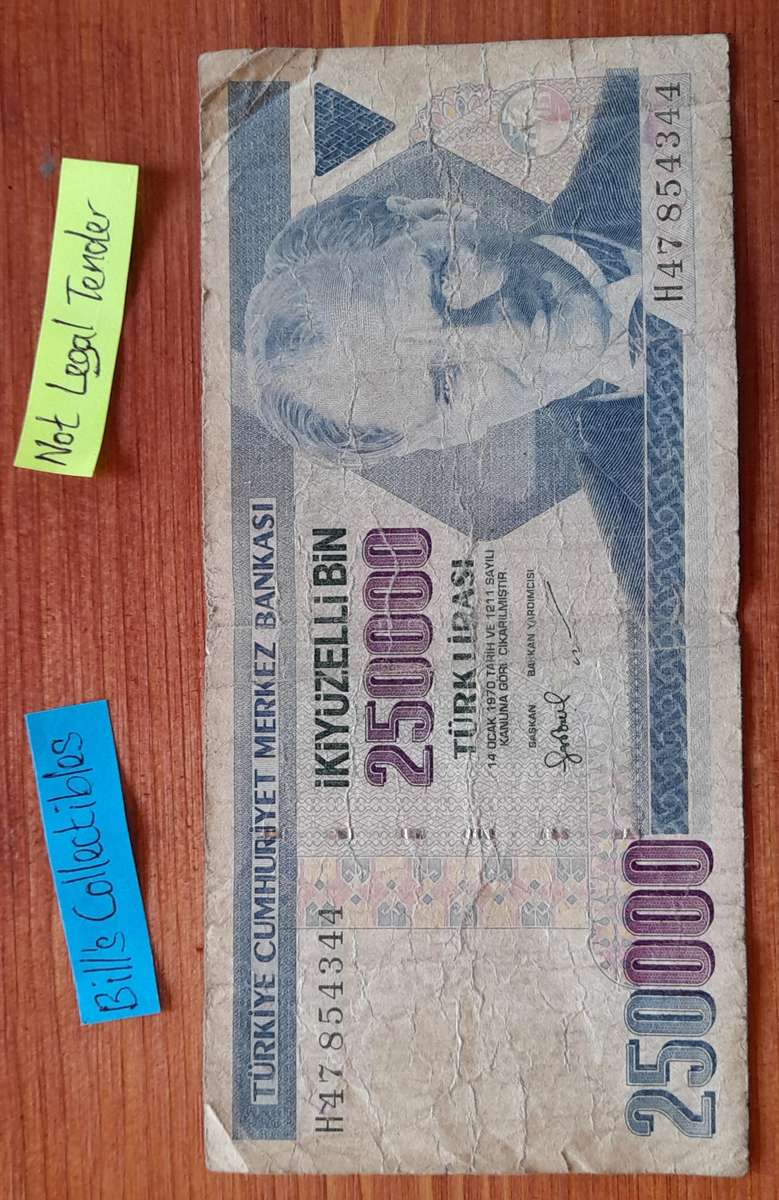 250000 Turkish Lira Banknote .