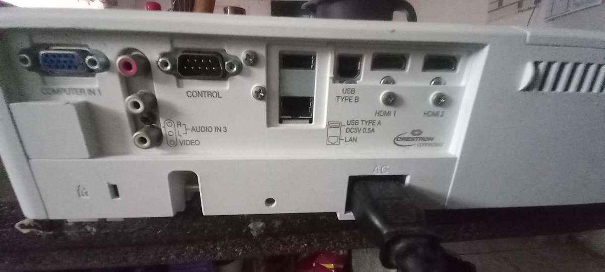 Hitachi XGA Projector, 4500 Lumens, Built-in Speaker - White | CP-EX4551WN