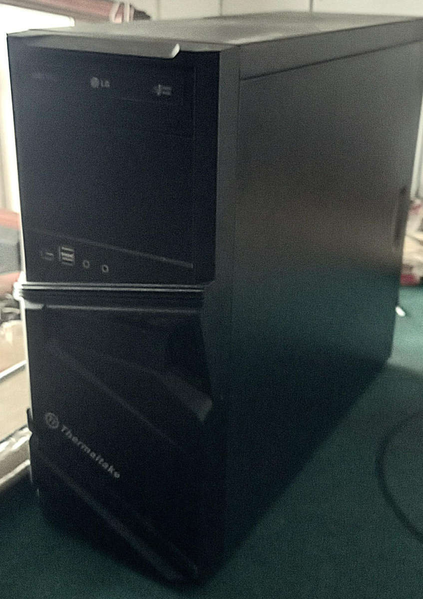 Thermaltake ATX Gaming Case