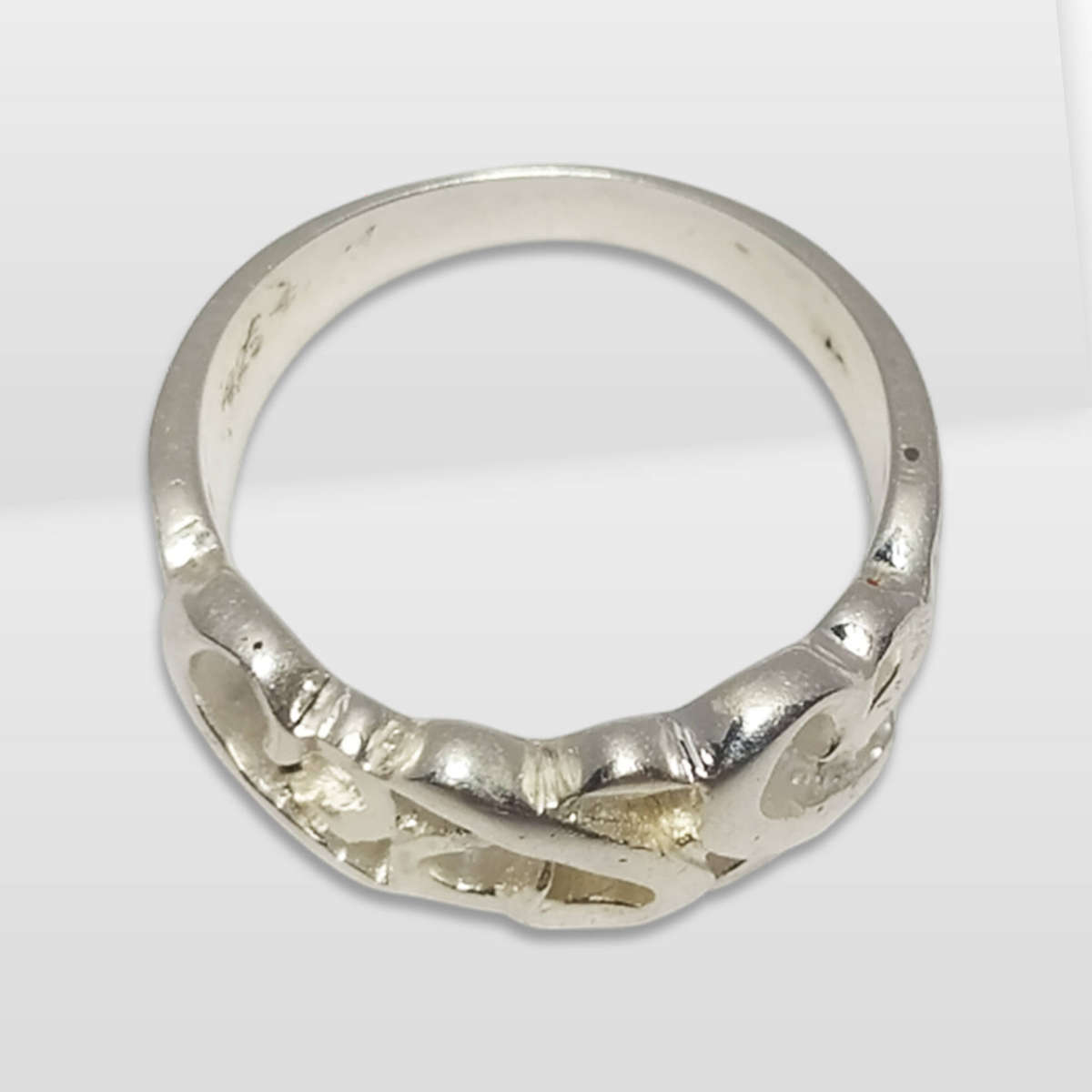 925 Sterling Silver Heart Design Ring