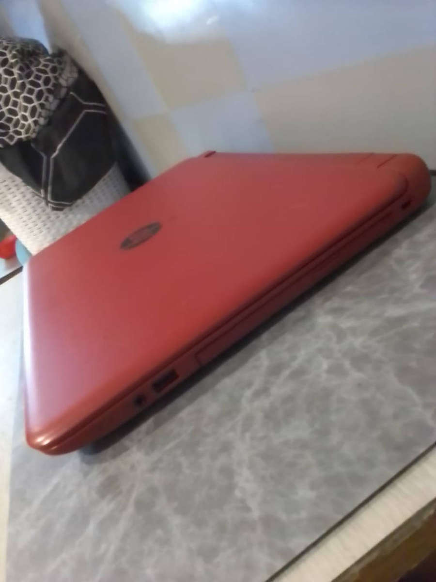 HP Pavillion 15 core i5 Beats audio