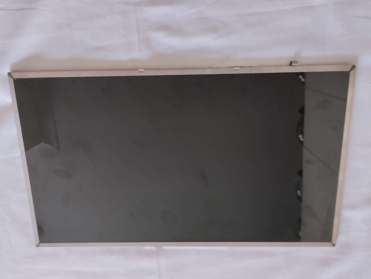 15'6 lcd standard 40 pin