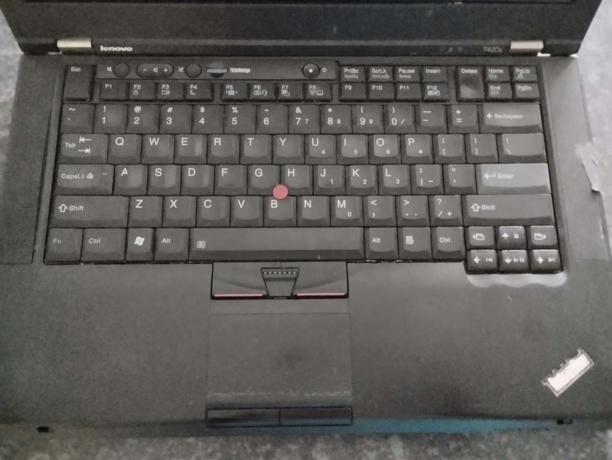 Lenovo Thinkpad T420s for spares or repairs