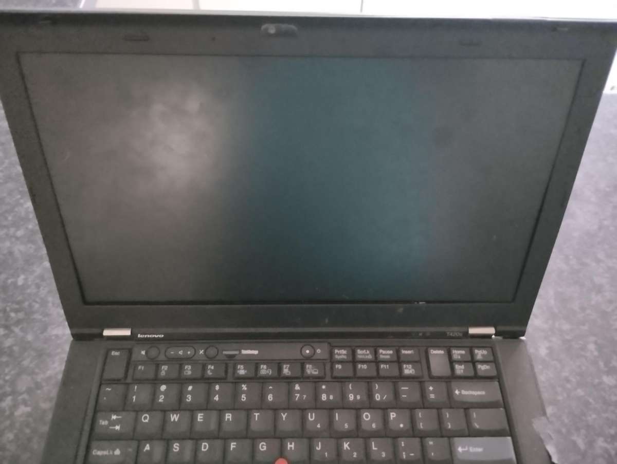 Lenovo Thinkpad T420s for spares or repairs