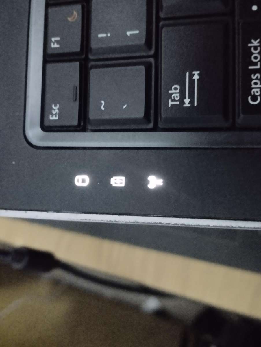 Dell Latitude E6330 for spares or repairs