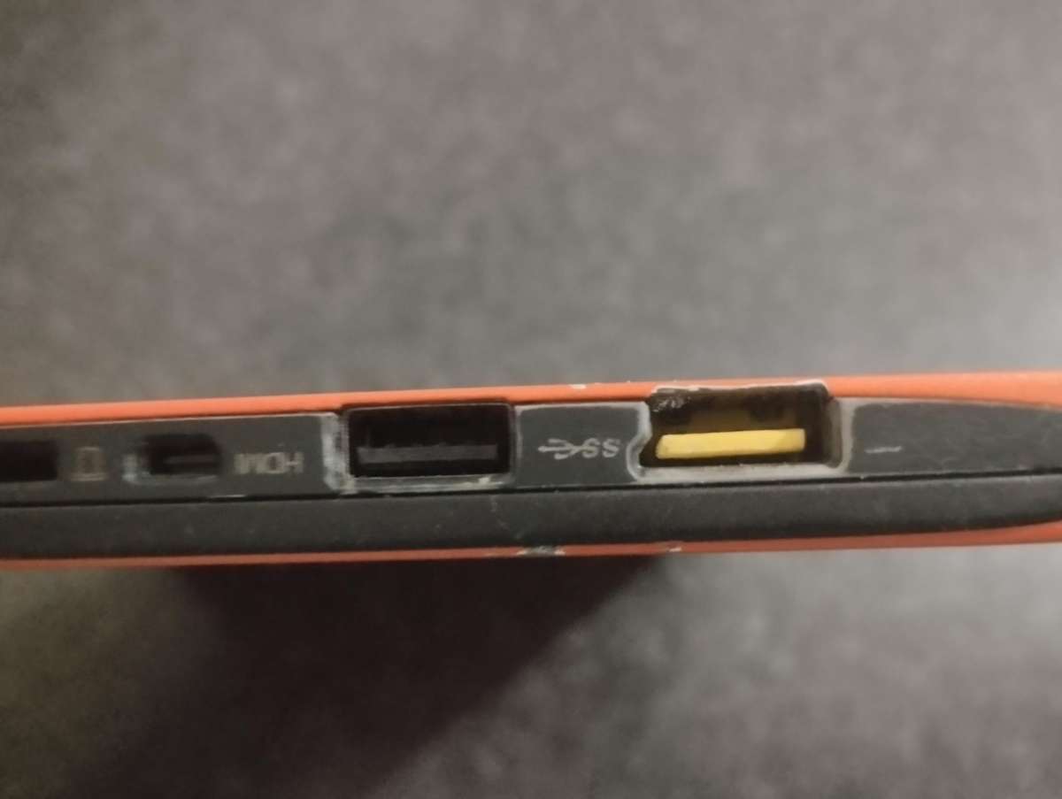 Lenovo Yoga 900 for parts or repairs