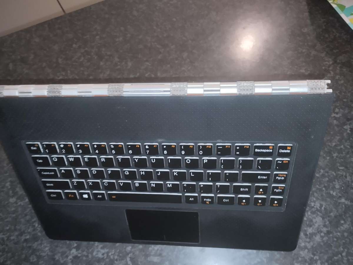 Lenovo Yoga 900 for parts or repairs