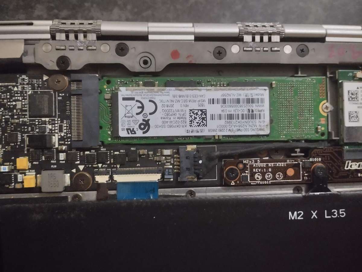 Lenovo Yoga 900 for parts or repairs