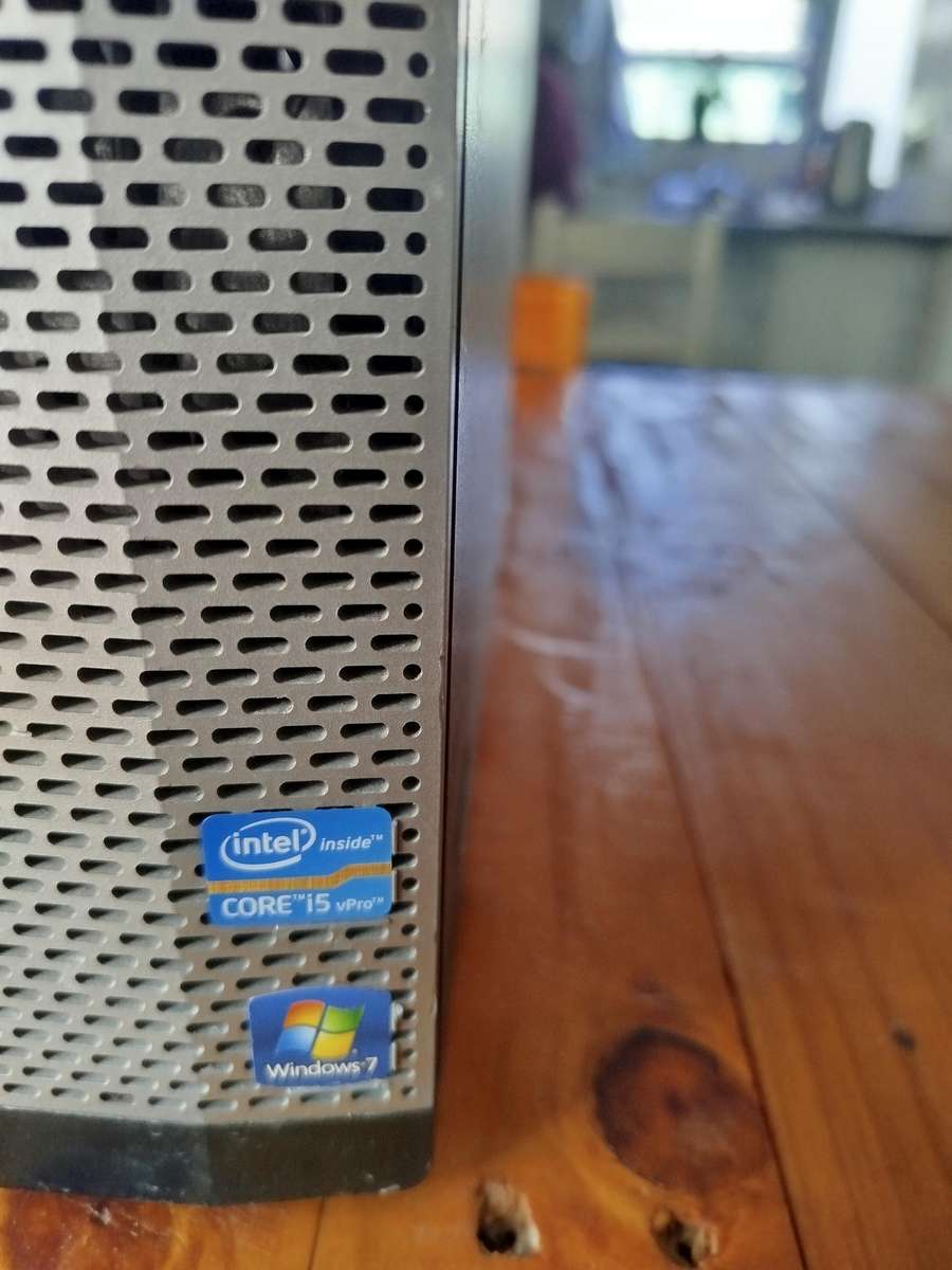 Dell Optiplex 9010 for spares or repairs