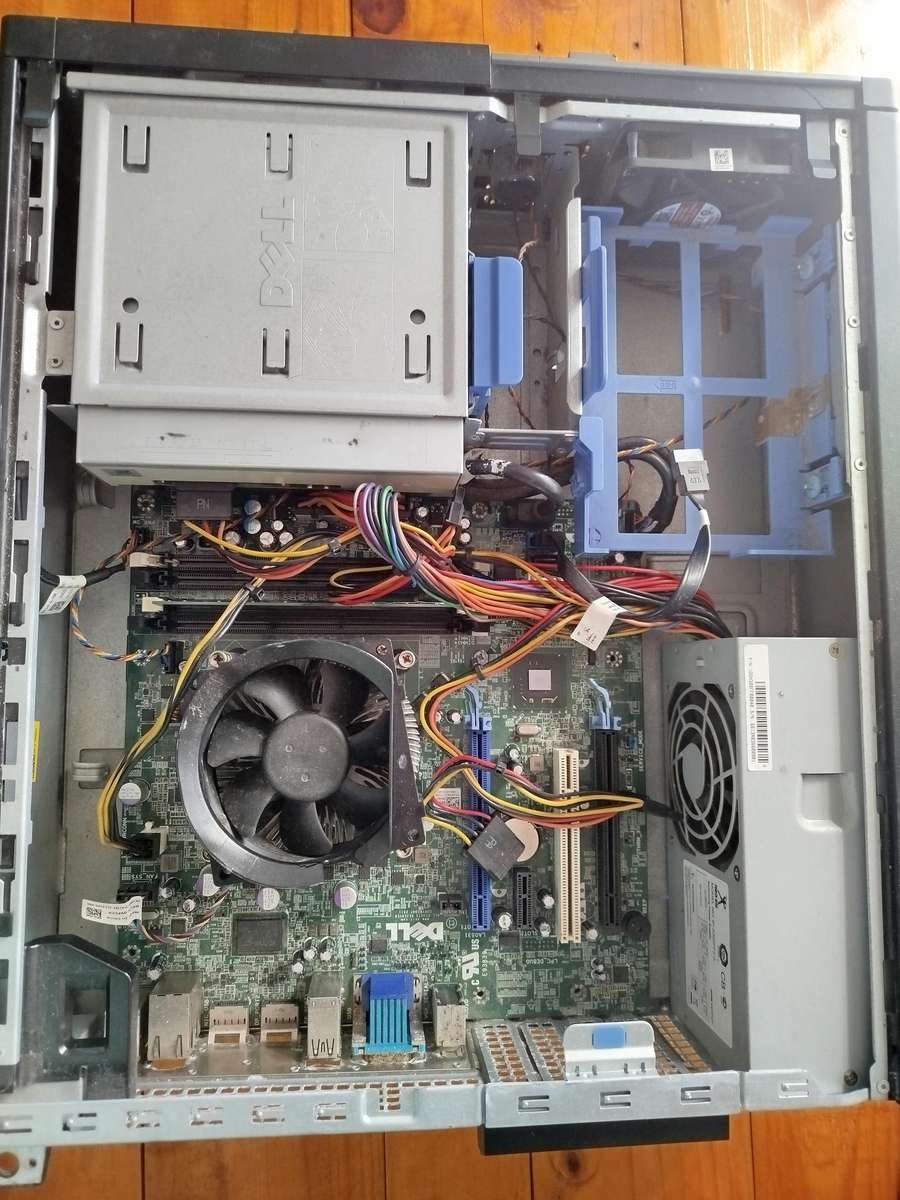 Dell Optiplex 9010 for spares or repairs