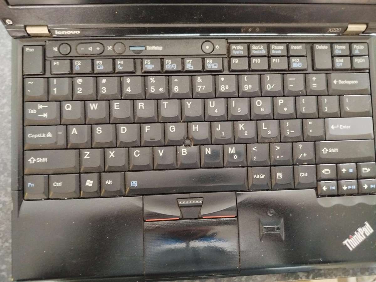 Lenovo X220 for spares or repairs