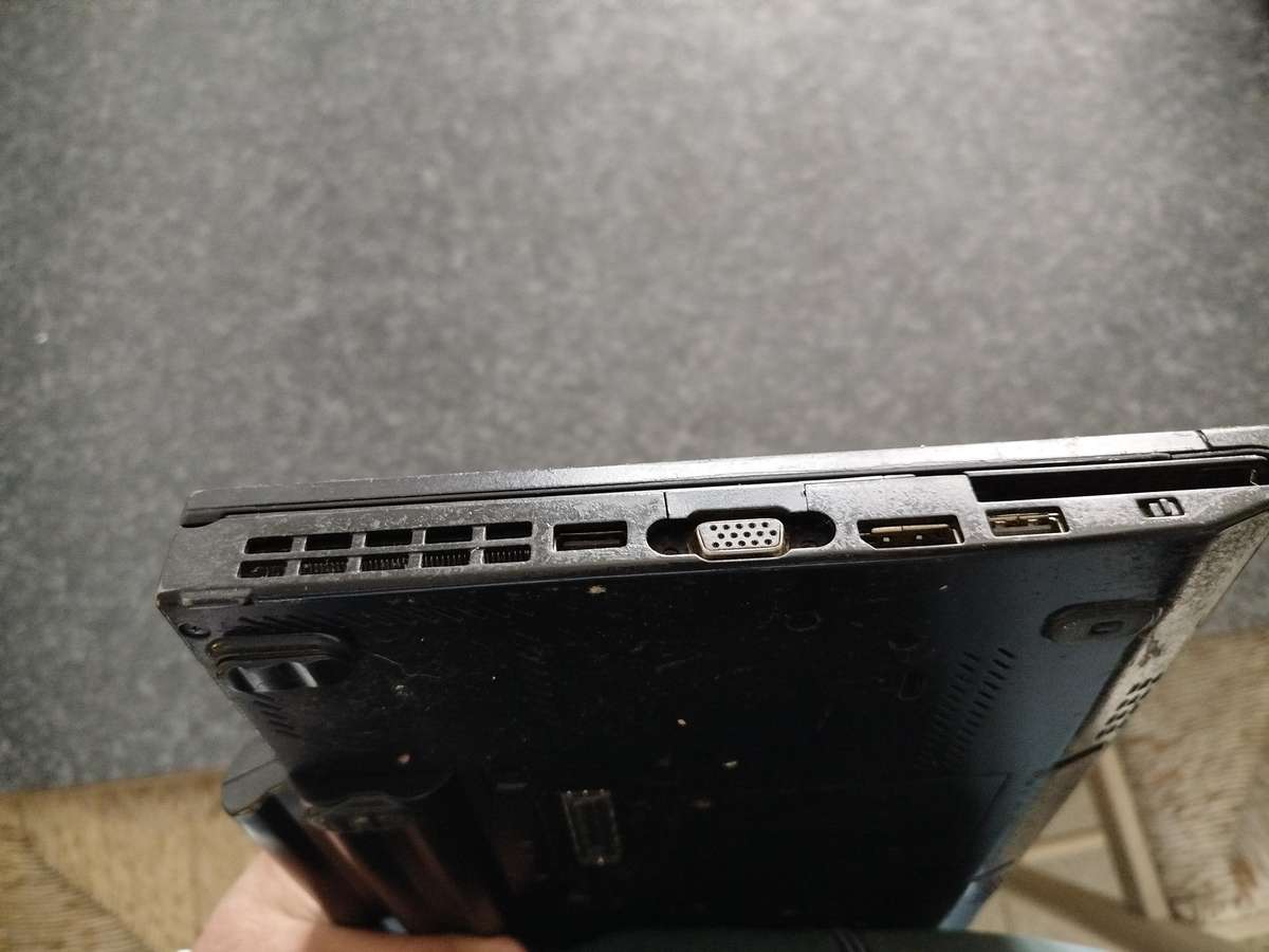 Lenovo X220 for spares or repairs