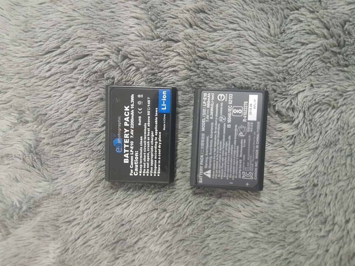 (Mint) Canon 4000d kit