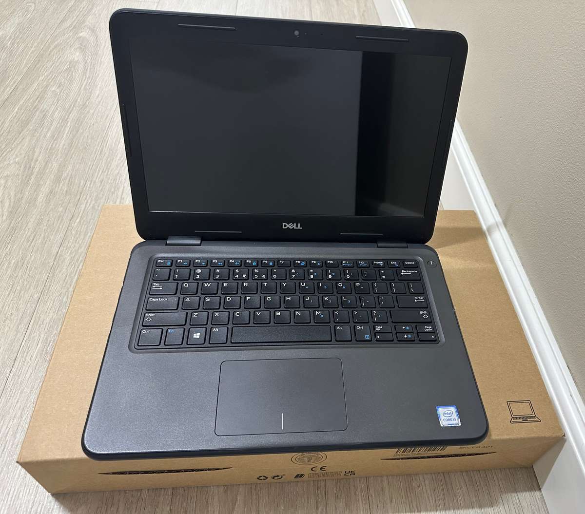 Dell Latitude 3310 Laptop