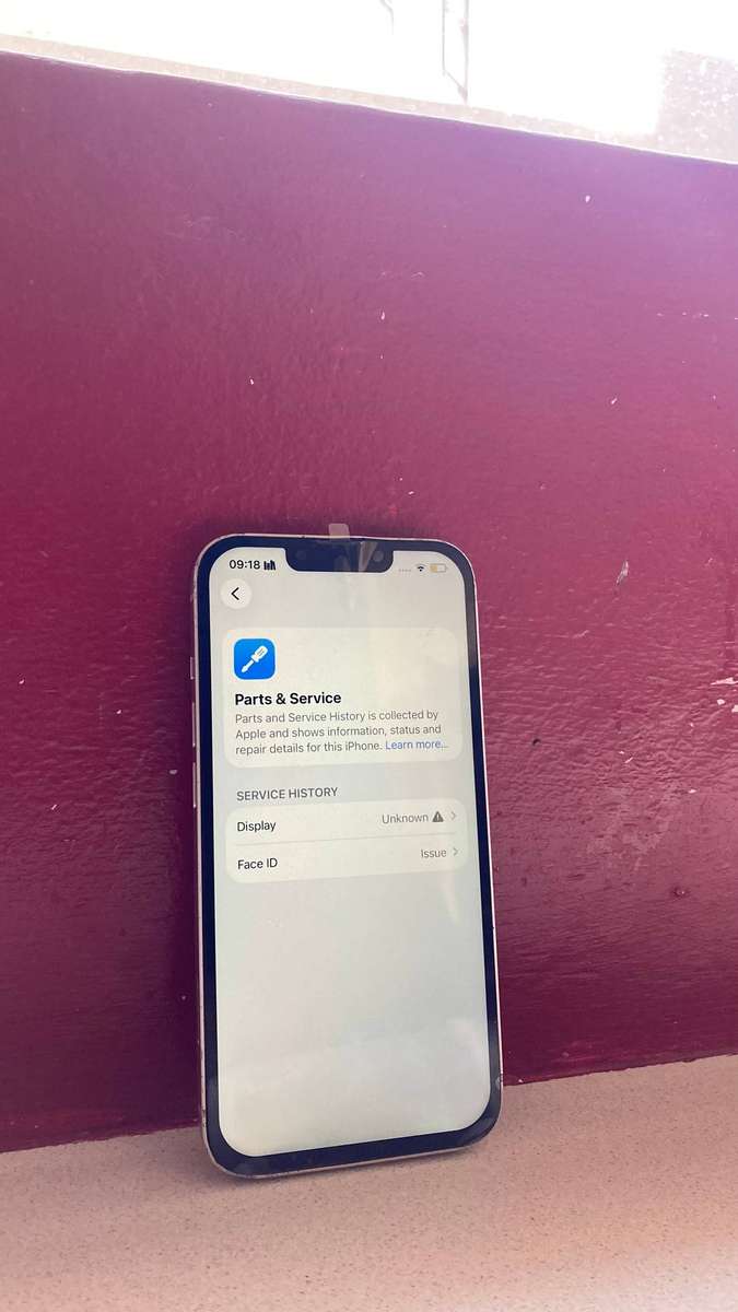 Apple iPhone 13 Secondhand Smartphone with 128GB Storage