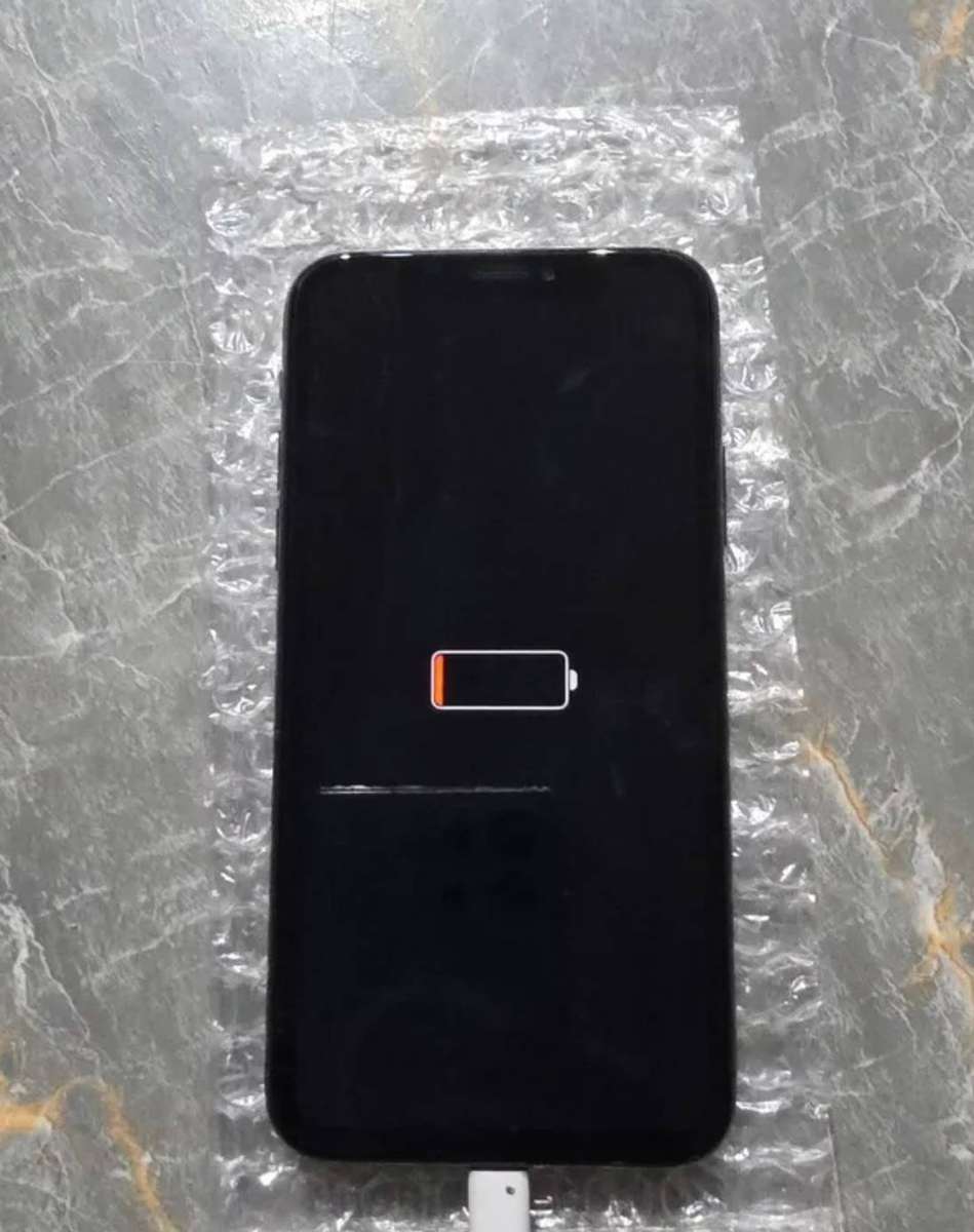Apple iPhone 13 Secondhand Smartphone with 128GB Storage