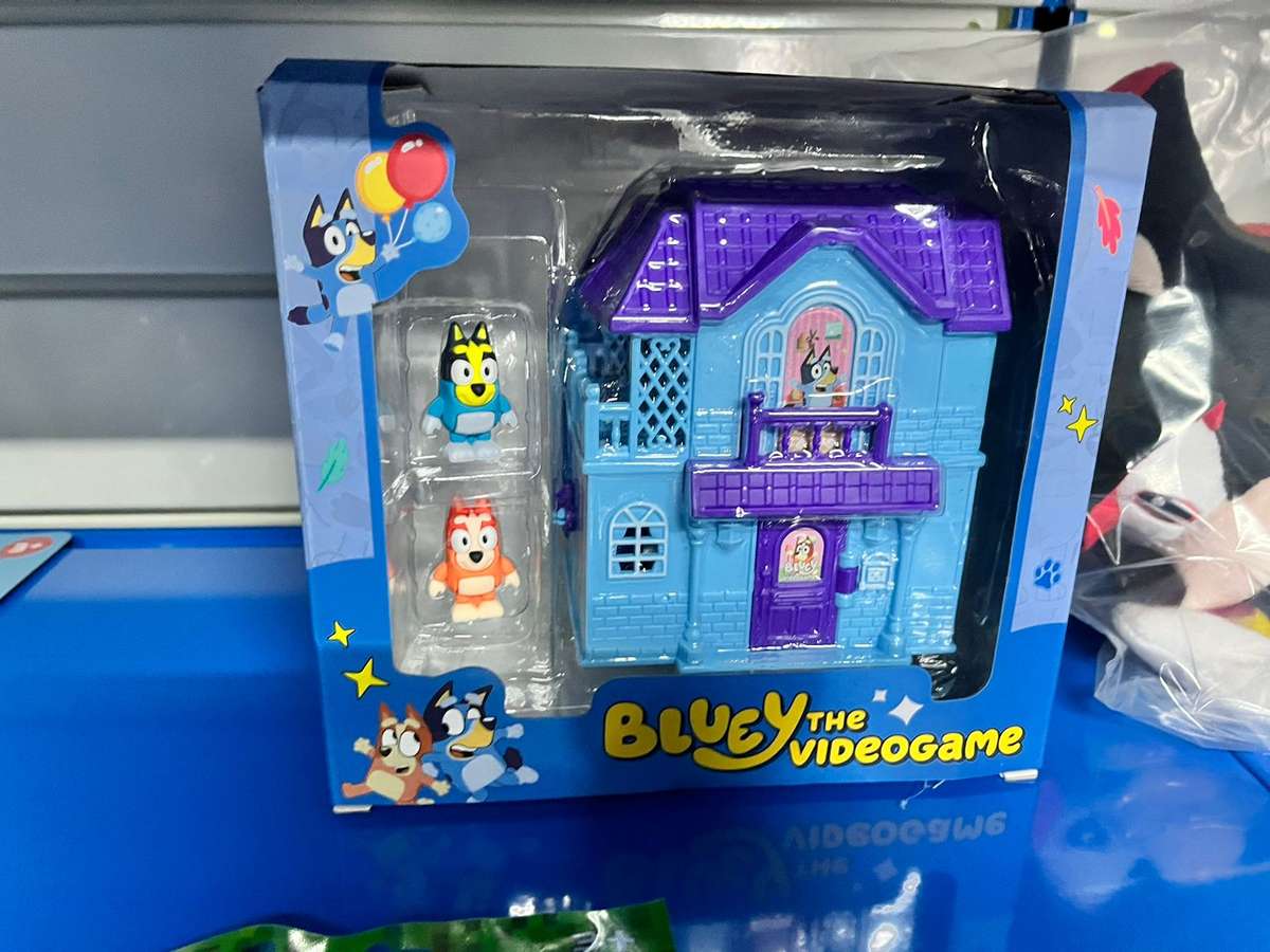Bluey  House Figurine Set