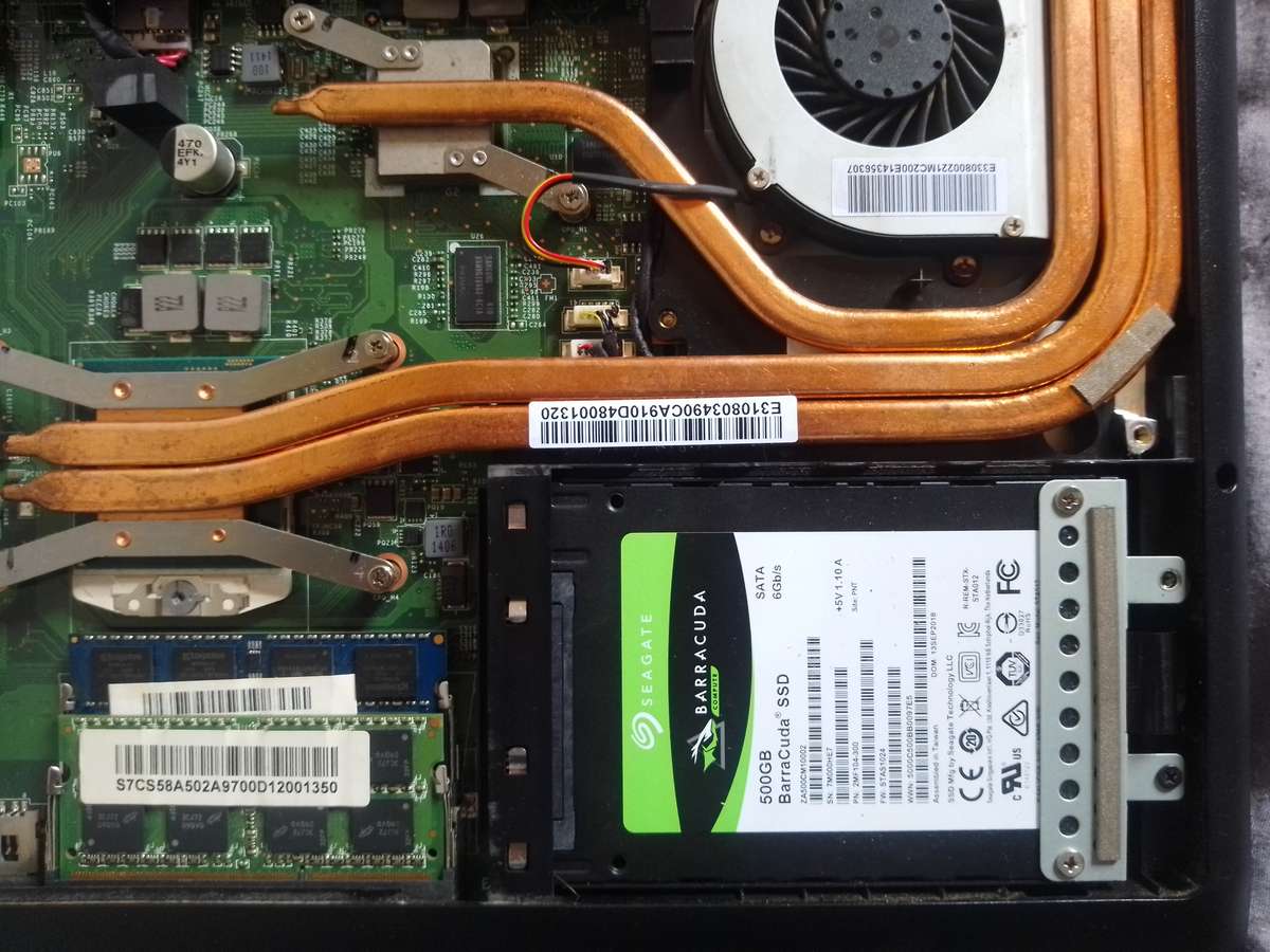 MSI CX61 2PC Gaming laptop