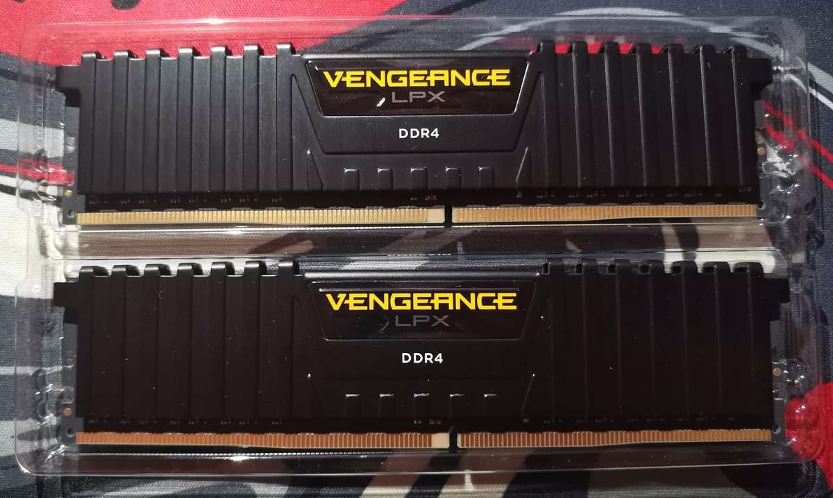 Corsair Vengeance LPX 16GB 3200MHz (2x8GB) DDR4 RAM