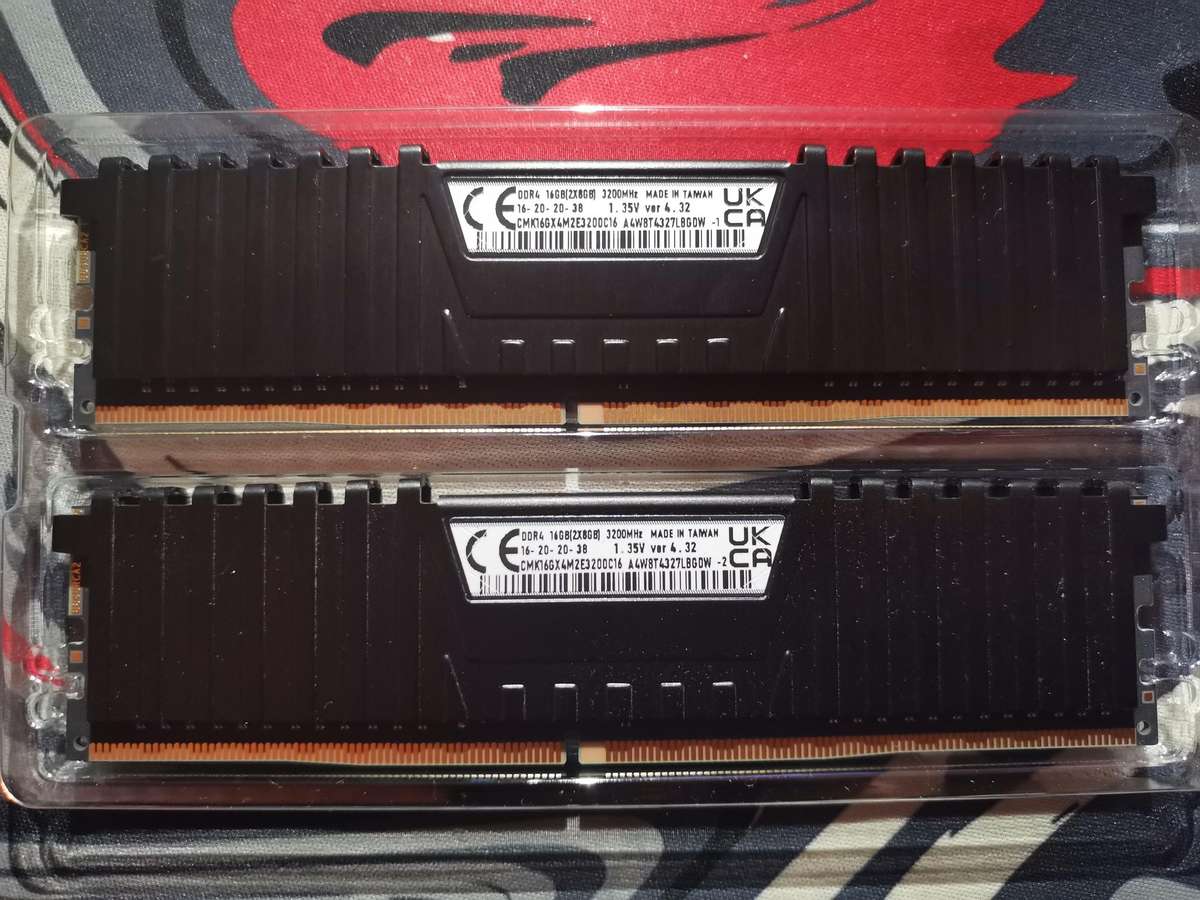 Corsair Vengeance LPX 16GB 3200MHz (2x8GB) DDR4 RAM