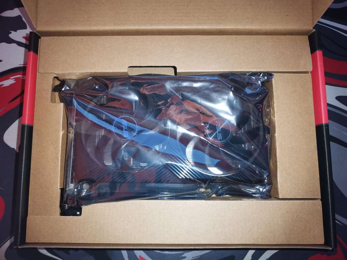 ASUS Dual Radeon RX 6500 XT OC Edition 4GB GDDR6