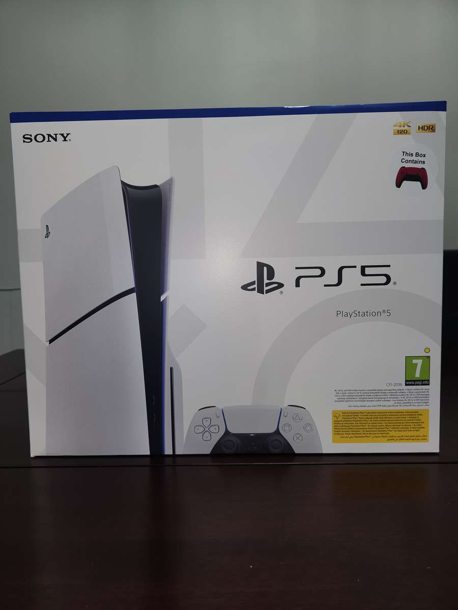 PS5 disc edition with 2 controllers