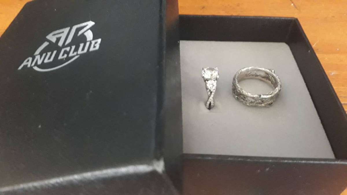 Moissanite Ring Set by GRA