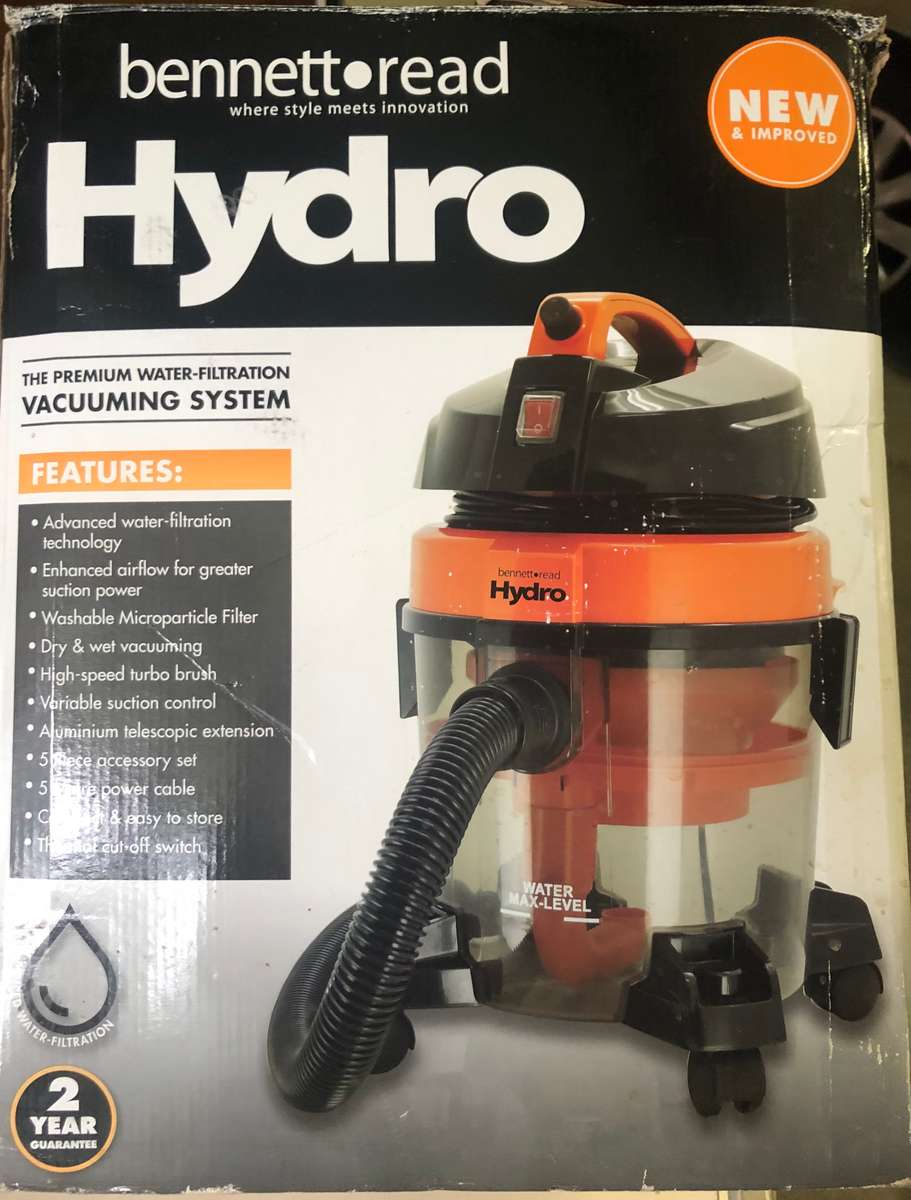 Vacuum cleaner - Benett & Read