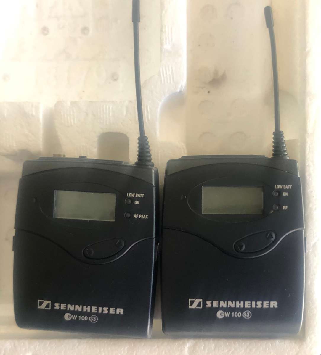 Wireless Lapel Microphone set