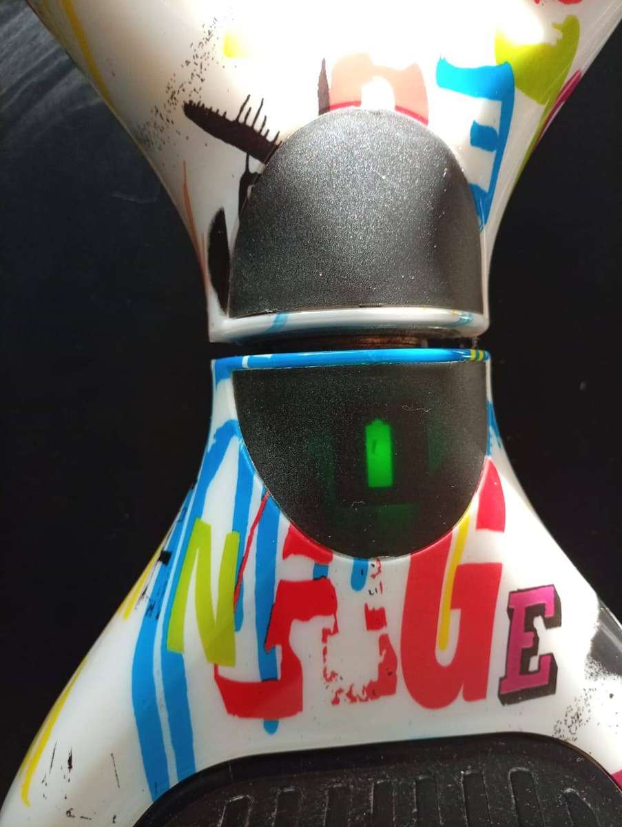 Bluetooth Hoverboard i-Glide 6.5 and Totem helmet.