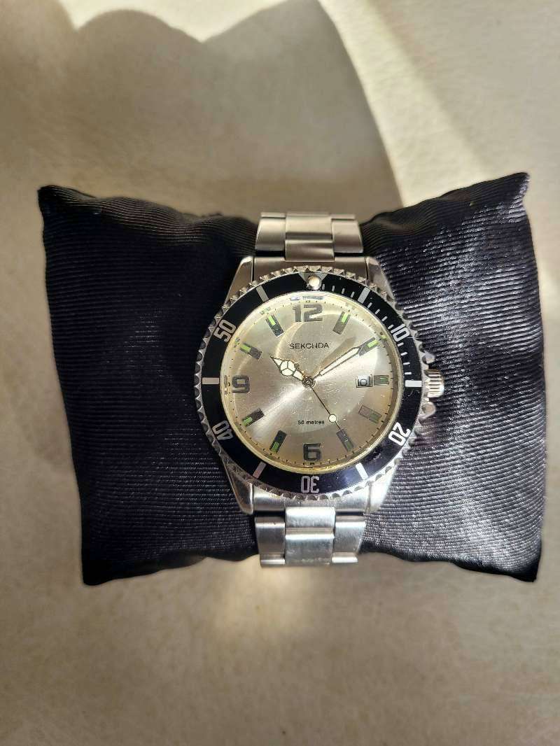 Sekonda diver style watch