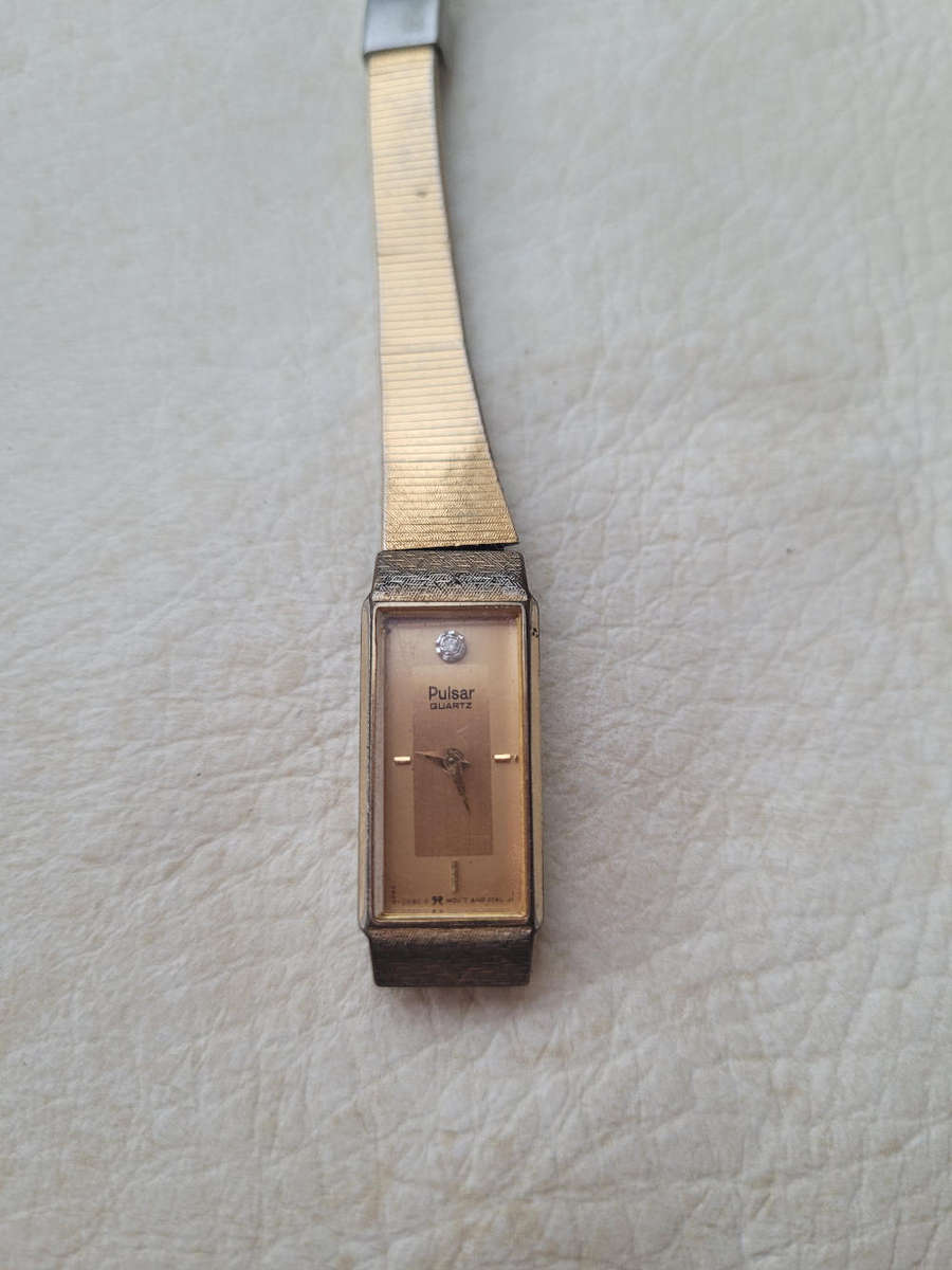 Lot of 5 ladies watches