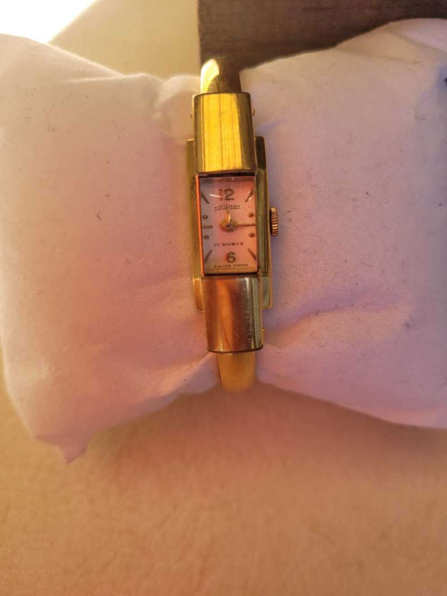 Tourist watch for parts or repair