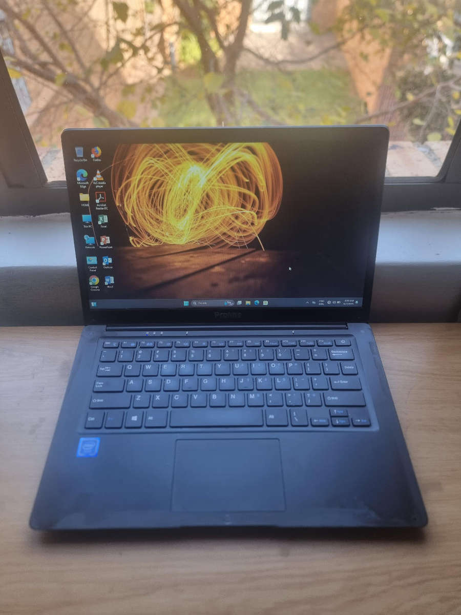 Proline notebook intel celeron 4gb ram500gb hard drive 14inch