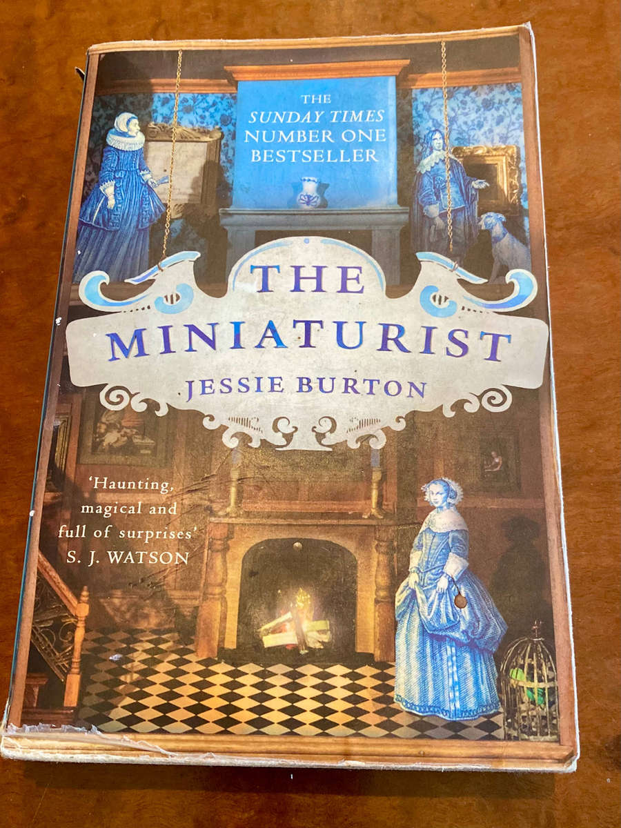 Jessie Burton Bundle: The Confession and The Miniaturist