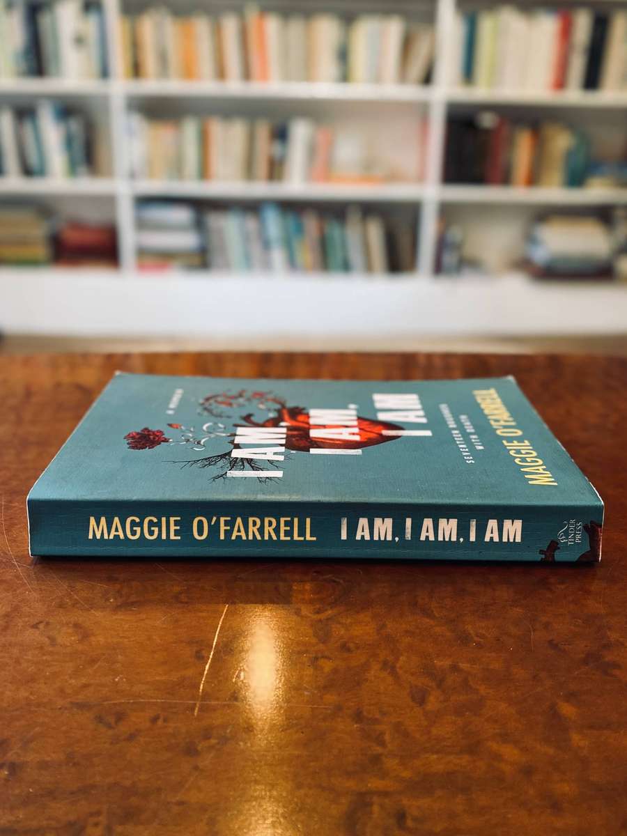 I AM, I AM, I AM by Maggie 'OFarrell