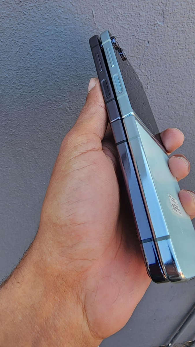 Samsung Galaxy Z Flip 5