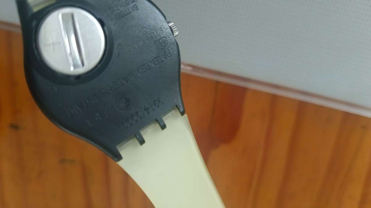 Tin Tin 75th Anniversary Limited Edition Swatch