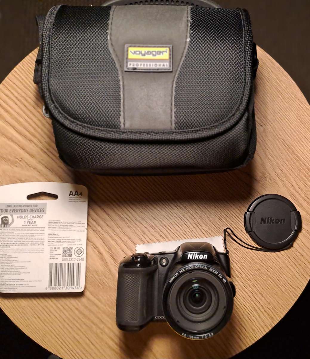 PRISTINE NIKON COOLPIX L830 BRIDGE CAMERA