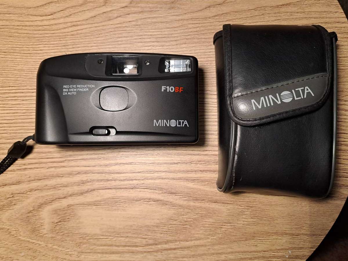 MINOLTA F10BF FILM CAMERA