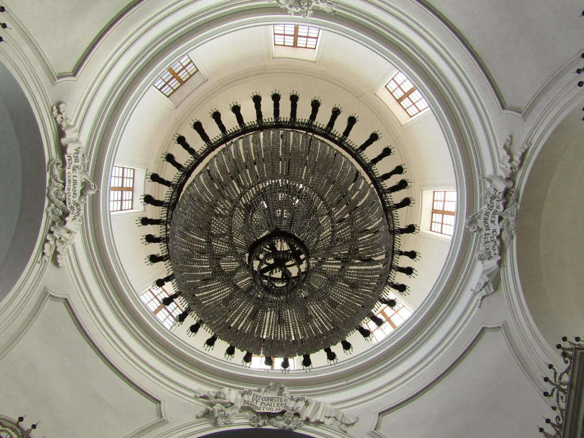 CANON SX430IS BRIDGE CAMERA (BASICALLY NEW)