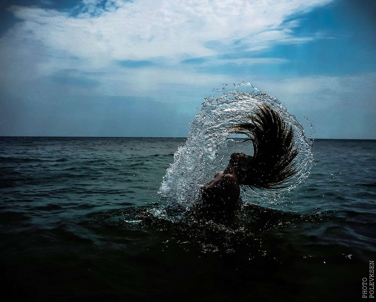 Samsung ST150F digital camera