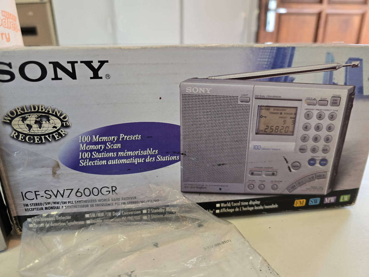 Sony ICF-SW7600GR World Band Radio Receiver
