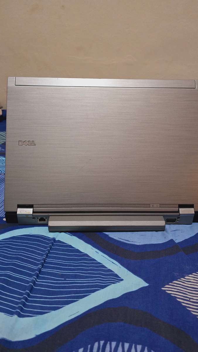 DELL LATITUDE LAPTOP E6510 please read description