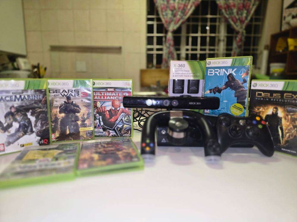 Xbox 360 Gaming Bundle  All-In-One Fun!